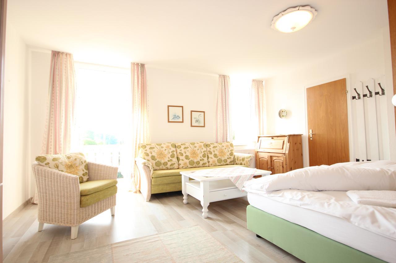 Hotel Villa Sisi Pocking  Bagian luar foto